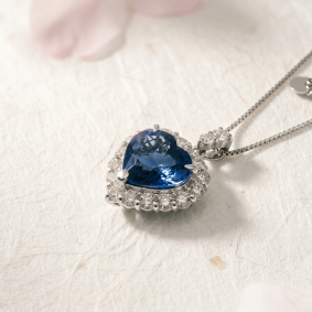2.375ct 天然蓝宝石项链 | 日本藏家级传承系列