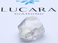 Lucara 钻石公司成功售出两颗巨型钻石