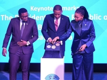 行业 | 博茨瓦纳钻石60年：从资源开采到价值链整合