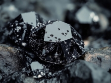 黑钻石为何拿不到证书?揭秘背后五大真相!